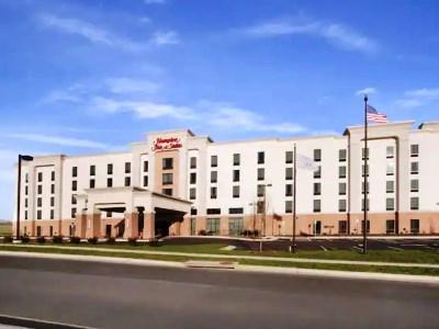 Hampton Inn & Suites Charles Town Exterior photo