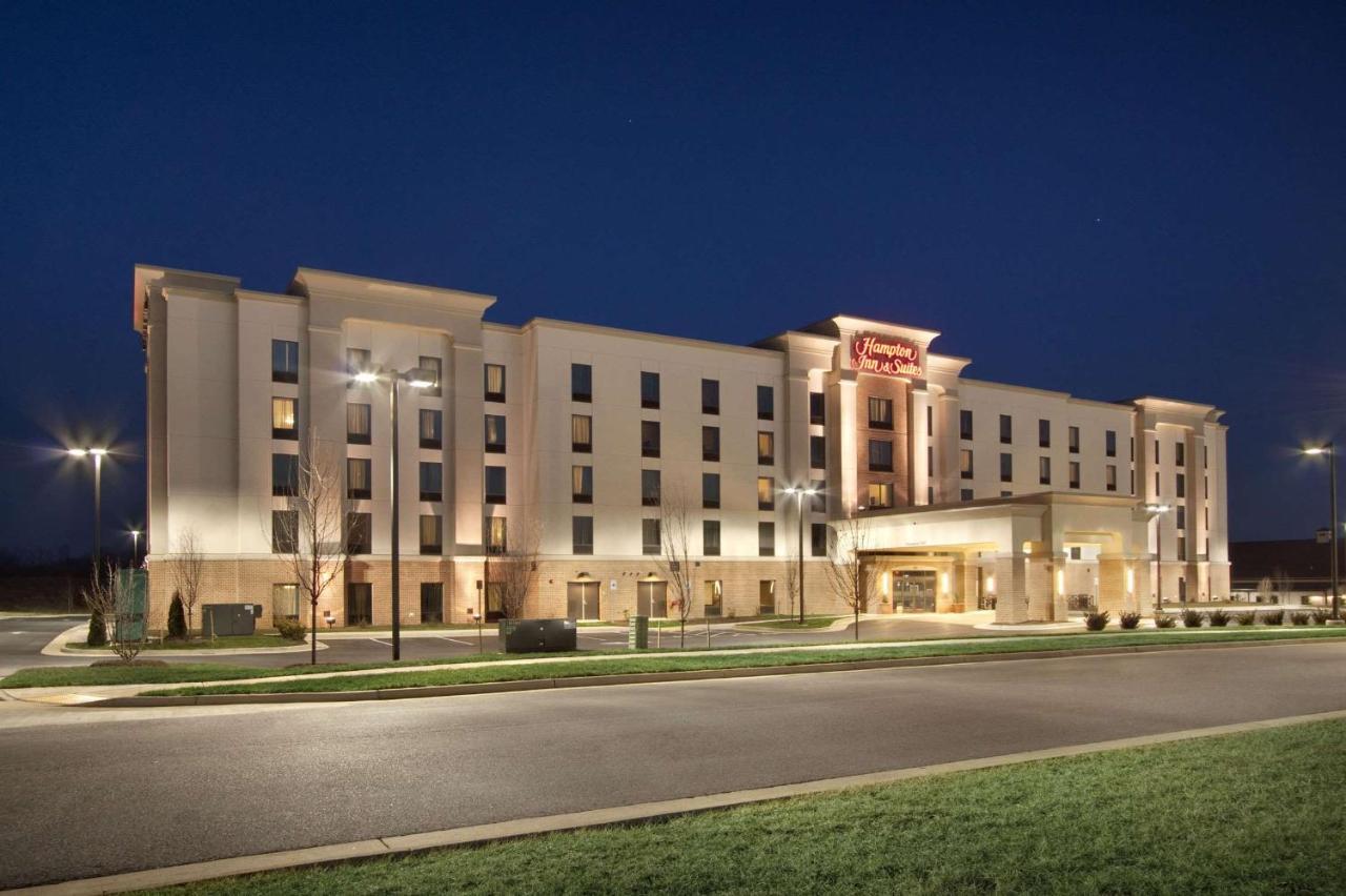 Hampton Inn & Suites Charles Town Exterior photo